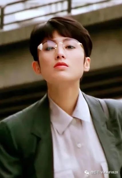 张敏年轻时有多时髦30年前一件西装穿出n种风格美得不像话