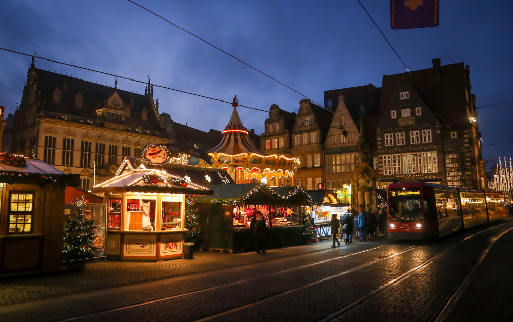 (外代二线)疫情下的圣诞市场_腾讯新闻