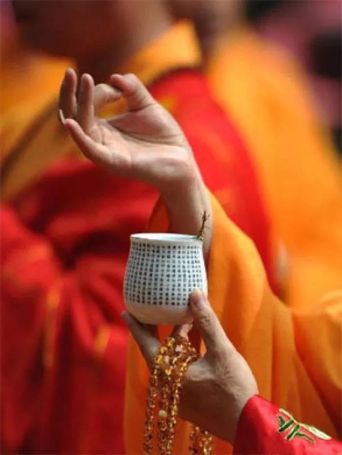 貔貅不开光,财气不进门,靠谱吗?