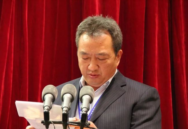 青海首富肖永明的跨界往事开直升飞机回老家钾肥大王深陷铜矿黑洞