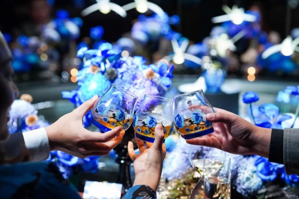 换上高定时装的皇家礼炮还有什么惊喜是我们不知道的