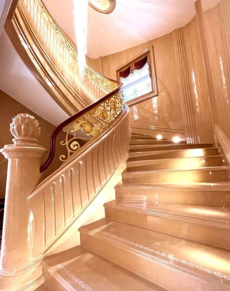 cse上海楼梯展|弧形楼梯经典案例,别墅豪宅的靓丽风景线!_腾讯新闻