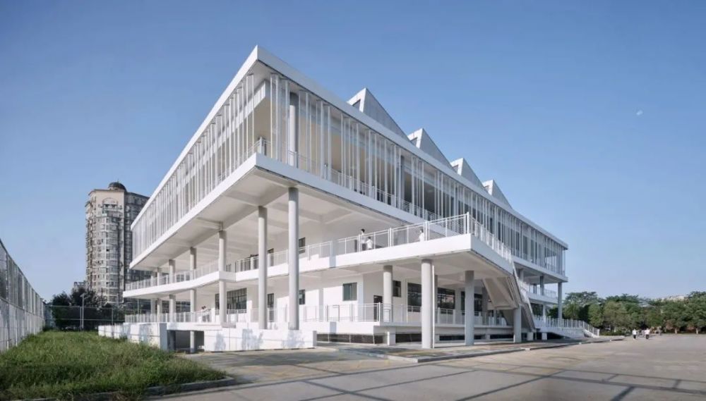公共建筑包括哪些建筑(公共建筑包括哪些建筑具体工程)