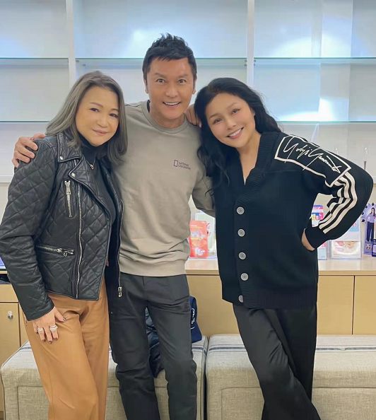 95版《神雕侠侣》中的洪凌波怎么变成了这样了,真的是变化好大_腾讯新