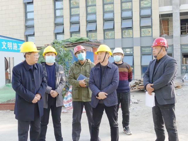 寿县县委副书记朱勇到寿县县医院督查指导项目工程建设工作