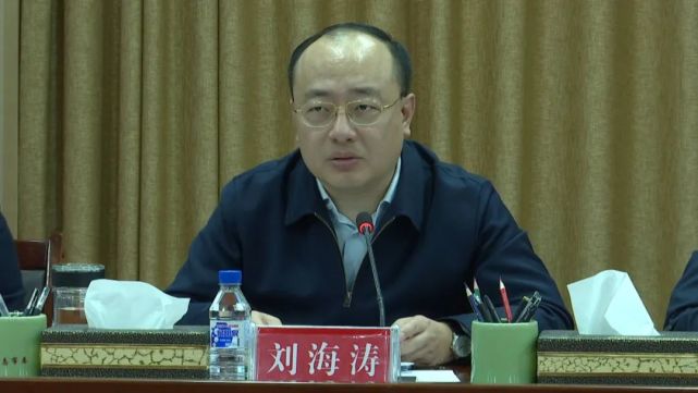 市领导张超,迟金涛,崔玉国,李海东,闫景辉,柳凌豪