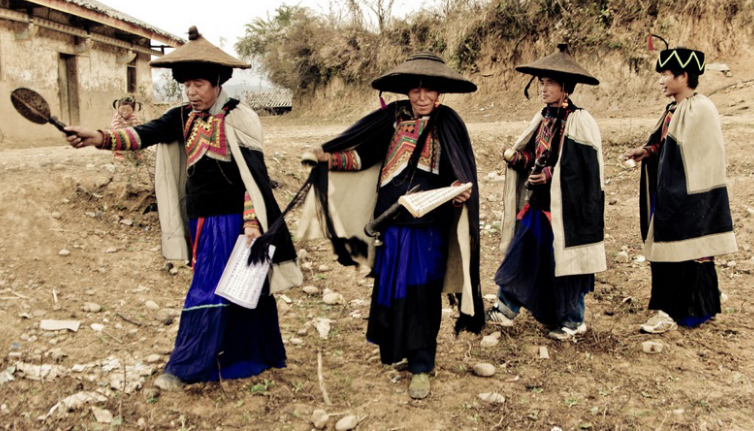 民族习俗马边彝族的医疗习俗黑来妈麻