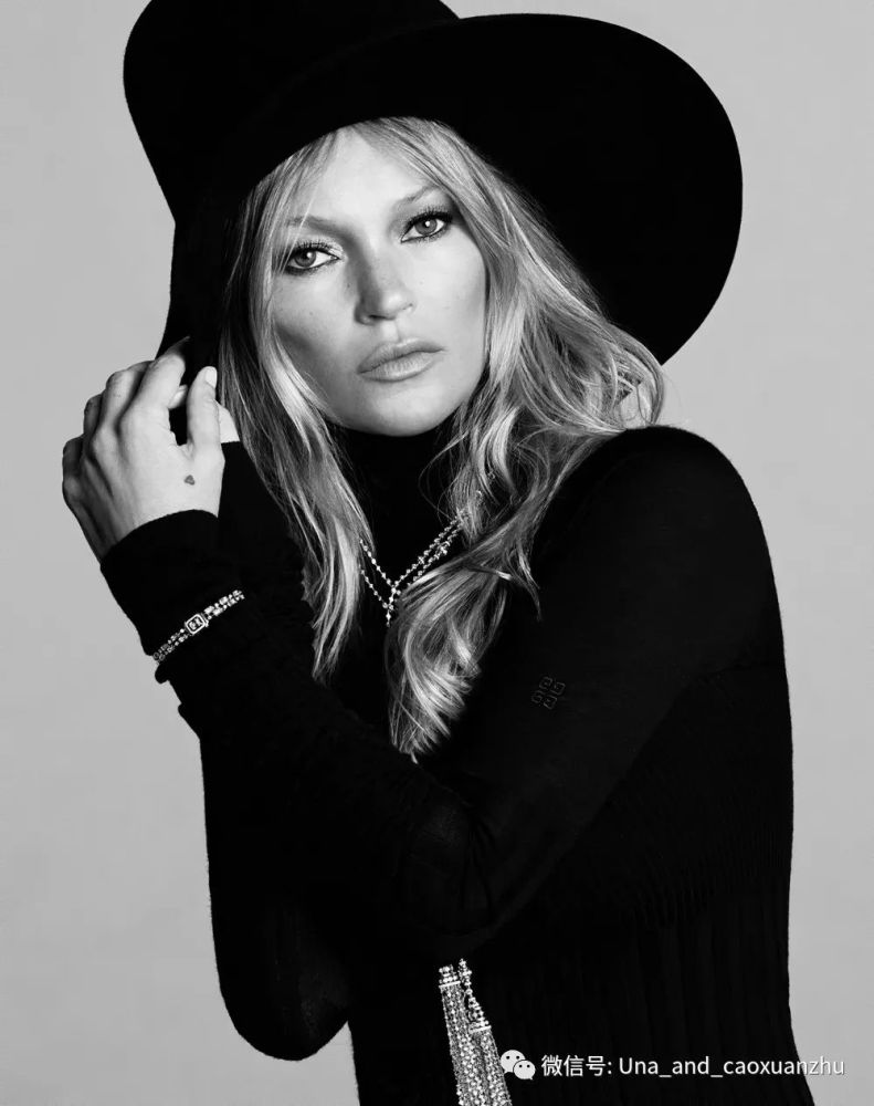 英国超模凯特·摩丝,12月俄罗斯版《vogue》封面摄影_腾讯新闻