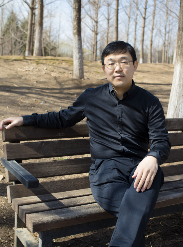 【专访】《祥瑞》作者张向荣:王莽的权力欲和野心是逐渐增长的,以往