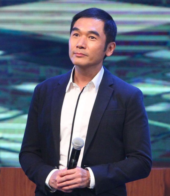 方中信只恋爱不结婚港姐女友意外怀孕被迫结婚后怎样了