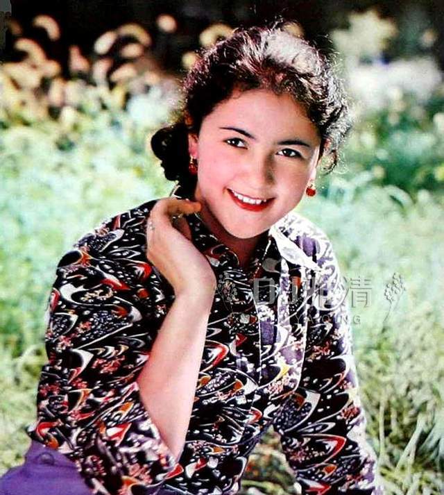 十位被遗忘的新疆美女明星,今昔变化大,有人89岁仍美,有人27岁便去世