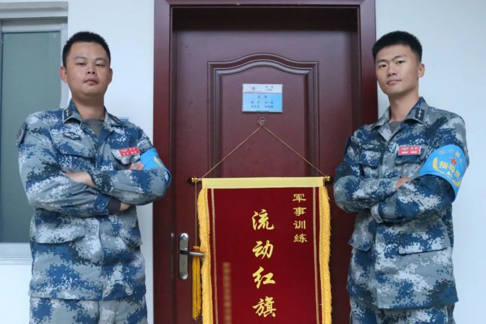 记者探营扛红旗争第一新训四连取胜的秘诀在哪里