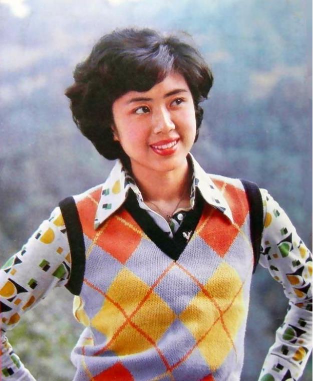 老照片,18位80年代昙花一现的美女明星,个个花容月貌,其中两位已去世
