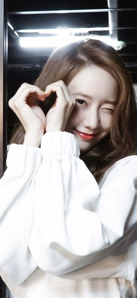 壁纸丨少女时代林允儿