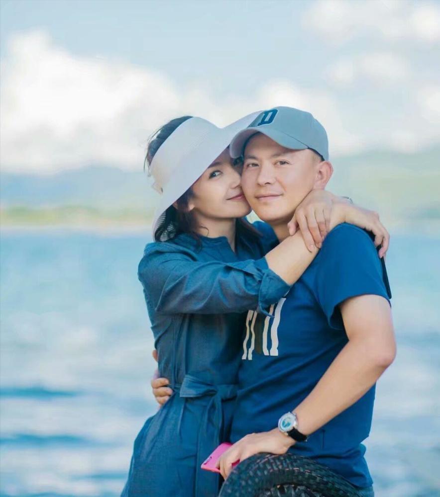 刘涛老公王珂现状成谜:名下只剩一家工作室,注册资金仅1万元