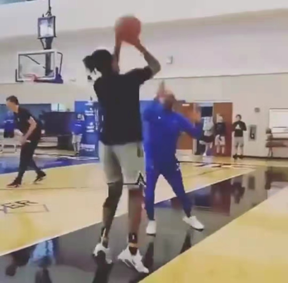 nba 因祸得福？富尔茨训练重拾大学投篮包！或已摆脱怪病困扰