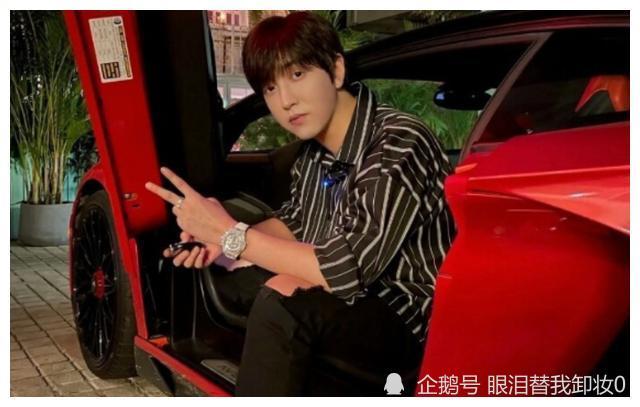 富一代mr白冰凭什么火?带22台超跑参加粉丝婚礼,太宠粉了
