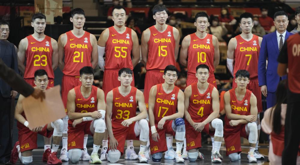 cba 0＋1＋1！别怪杜锋不给机会！CBA的MVP在国家队，是真的难堪大用