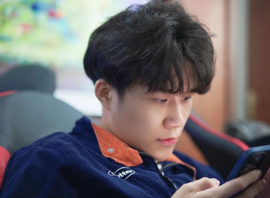 dyg小义13次mvp排名第一直言想挑战estar和sk碰面真有自信