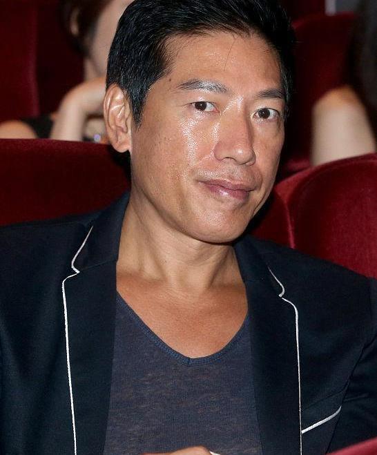 "黑老大"出身的4位演员,第4位身价过亿,而他被人慢慢淡忘