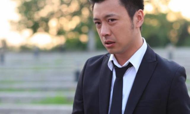 曹炳琨为戏3天不进食!一个半月暴瘦50斤,减肥到左耳险些失聪