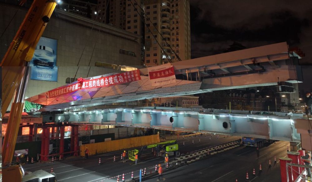 徐家汇天桥连廊二期主体结构完工 市民"空中漫步"指日可待