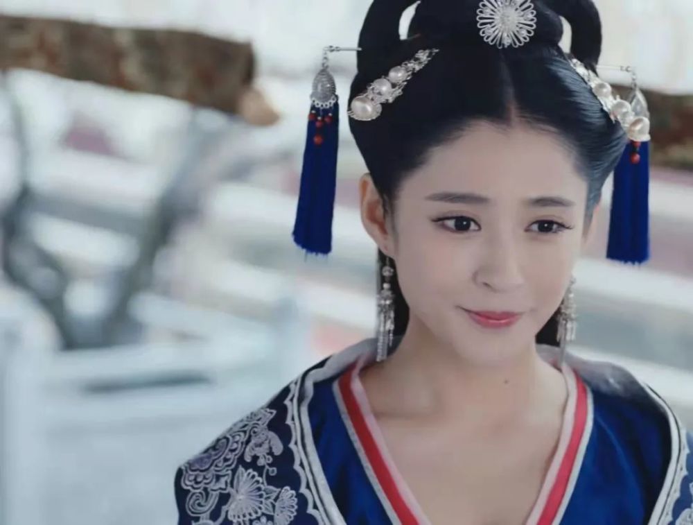 但是不论是《锦绣未央》中的李长乐,还是《海上牧云记》的和术红玲,她