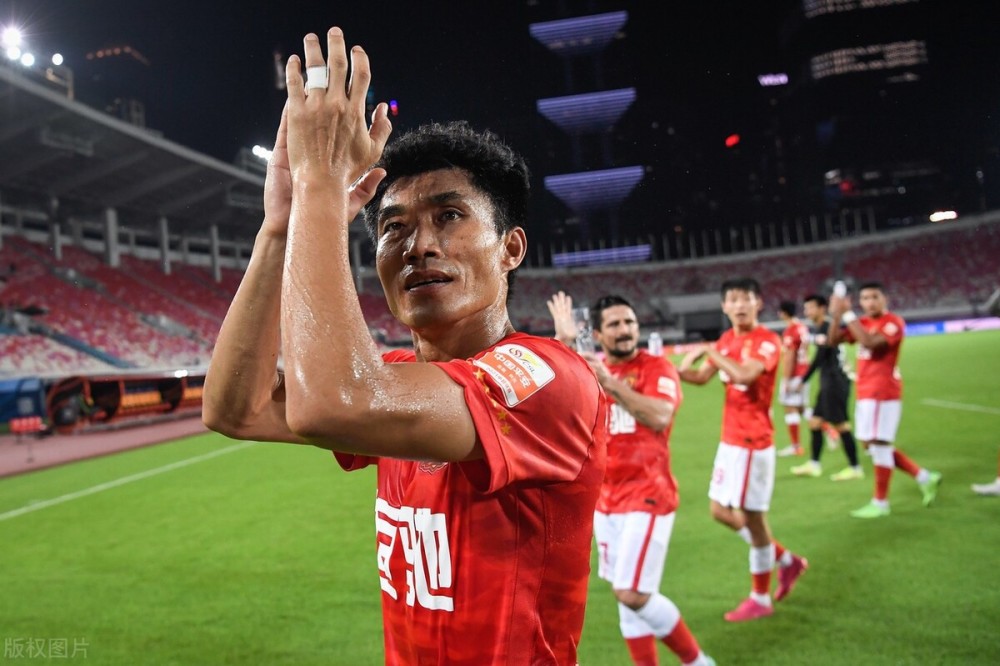 中超 0-0！41岁前国脚带队，中超霸主重返赛场，未来有望继续争冠
