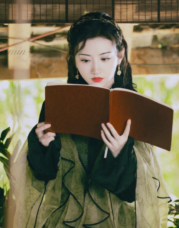 网传东宫第二季提上日程看到女主网友大可不必