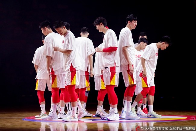 男篮 辛苦了！男篮众将回国将隔离21天 接着就打CBA