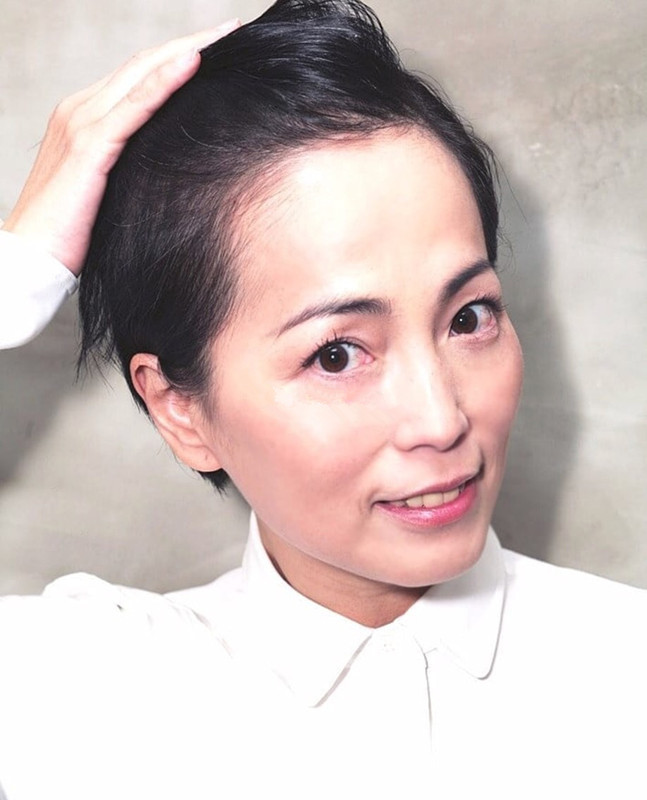 石榴姐苑琼丹苦恋林正英留遗憾低调嫁富豪17年无儿无女