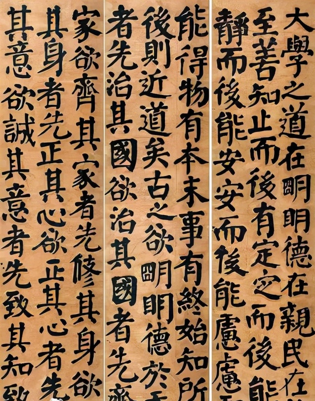 狂草大家胡抗美的楷书不是闹着玩的,颜骨金石气,端庄大气