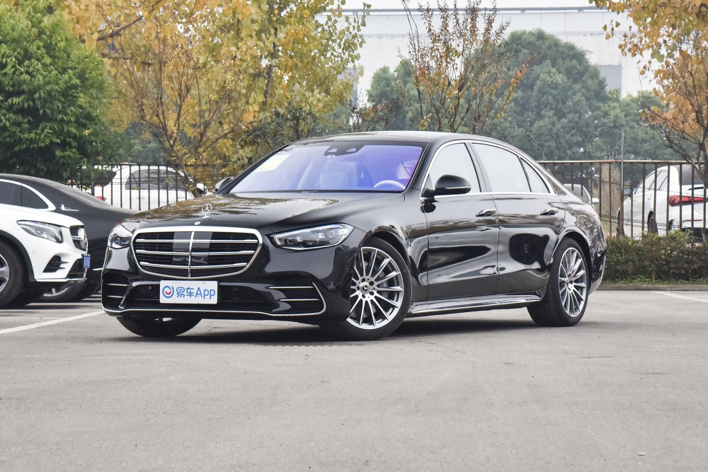 小鲨帮选车奔驰s级会是你的选择吗整体造型符合当下的设计潮流