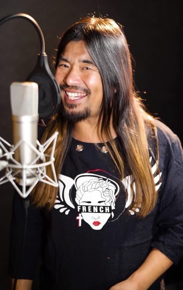 曾被评委骂下台一首烤面筋爆红全网身患癌症的他现状如何