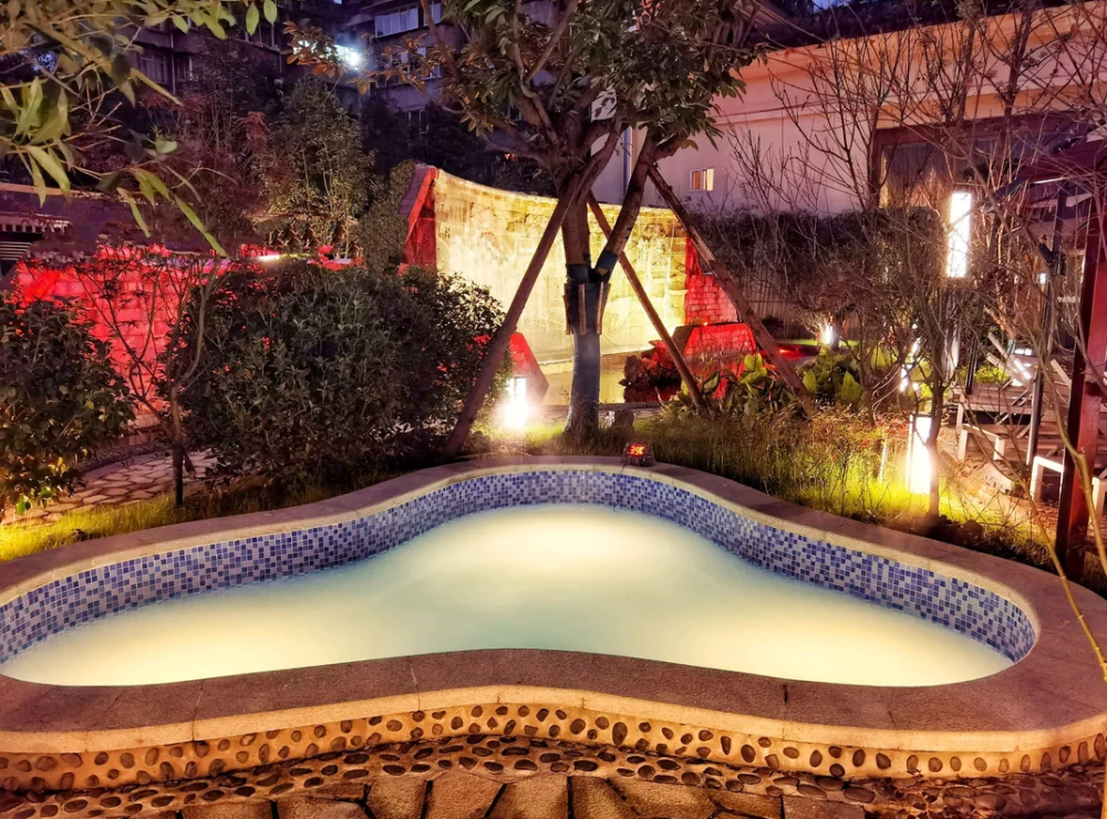 都江堰泡汤指南|城区最全温泉攻略,洞穴泡池,主题私汤一个都不少!_腾