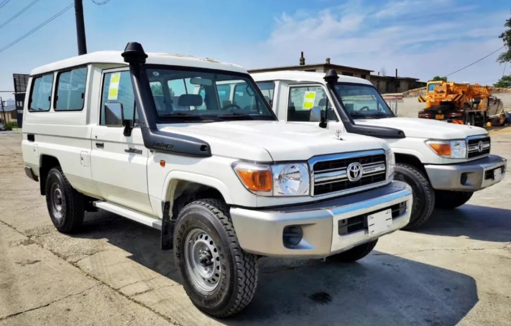 图文丨五挡手动一个扬声器织物座椅丰田lc78仅售240万