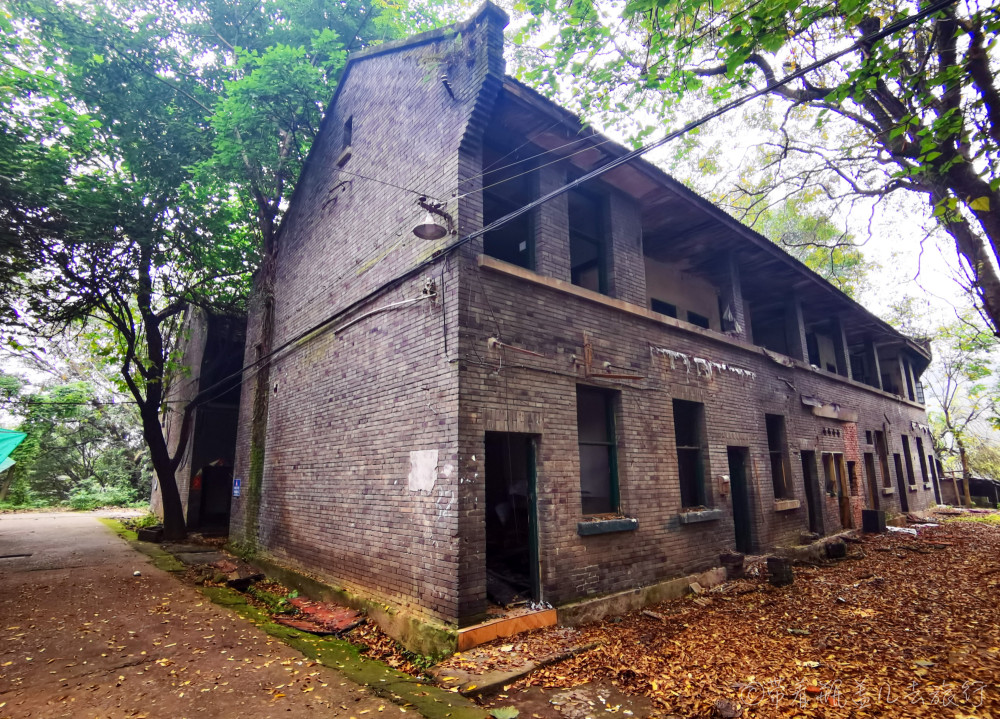 重庆南岸百年铜元局曾经的兵工厂喜迎新生又一鹅岭文创二厂