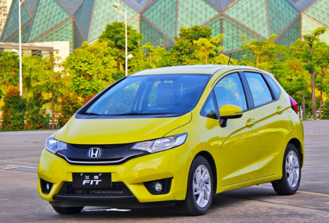 或许你该重新深入看看飞度威驰fs了