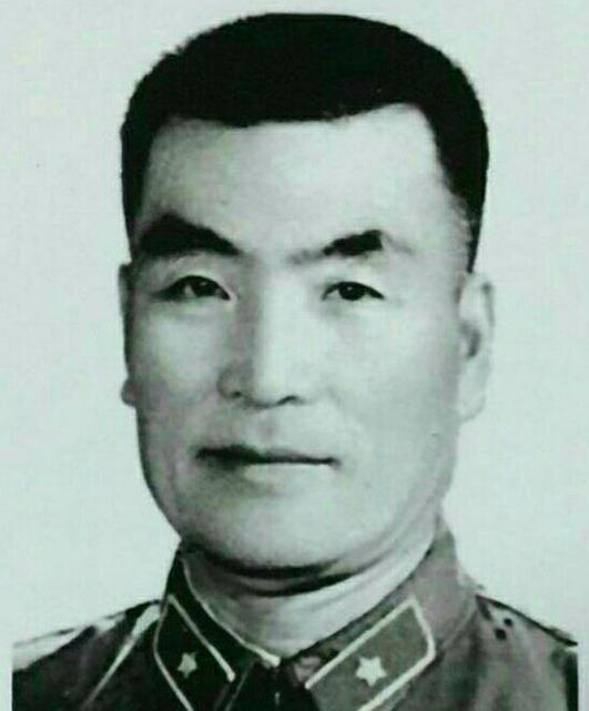 王德到了地方担任了山东省计划委员会副主任,几年后.