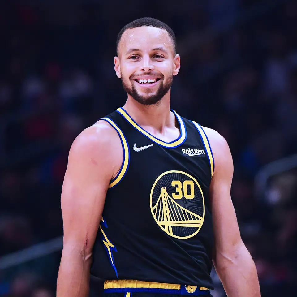 塔图姆 NBA今日红黑榜，库里再度日天，塔图姆化身铁图姆