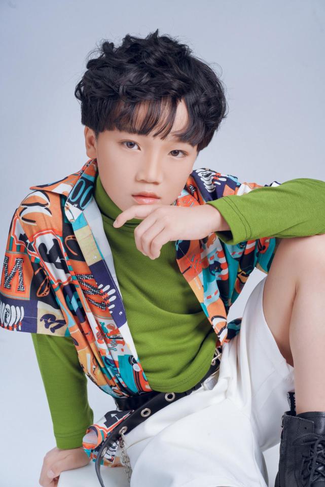 明星专访:八岁张梓扬的回忆经历感慨人生