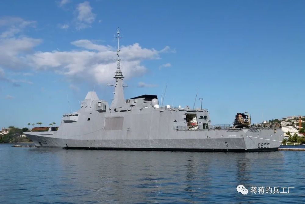 法国首艘fremm防空型护卫舰阿尔萨斯号入役,仅造2艘外形亮眼_腾讯新闻