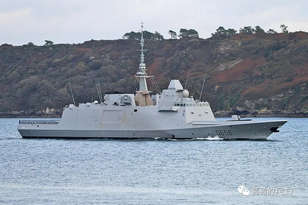 法国首艘fremm防空型护卫舰阿尔萨斯号入役,仅造2艘外形亮眼_腾讯新闻