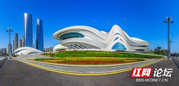【每日一图@湖南】长沙新地标——梅溪湖国际文化艺术中心_腾讯新闻