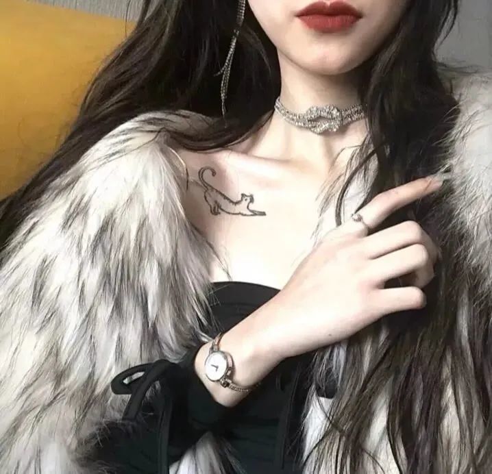 御姐女生头像:女生头像霸气超拽好看0312期_腾讯新闻