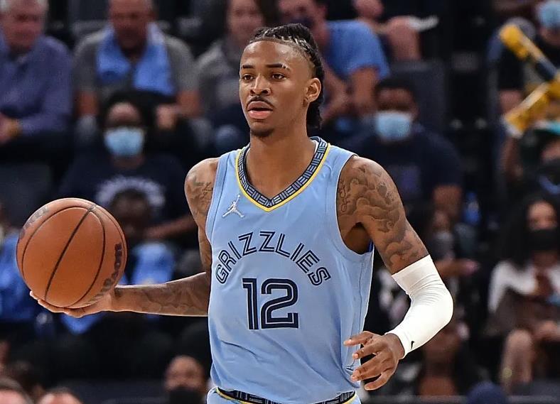 左膝扭伤的贾莫兰托约两周后复出