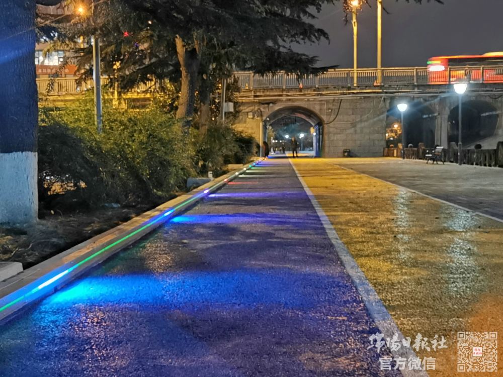 智慧互动夜光跑道,来了!跑步测速,人脸识别