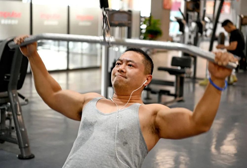 中年男人突然去健身意味着什么