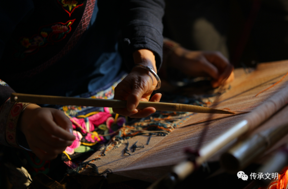 西兰卡普土家族的织锦与史诗