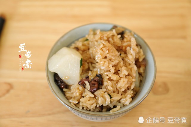 一个电饭煲就能煮出好吃的萝卜饭,带你还原舌尖上的中国里的美食